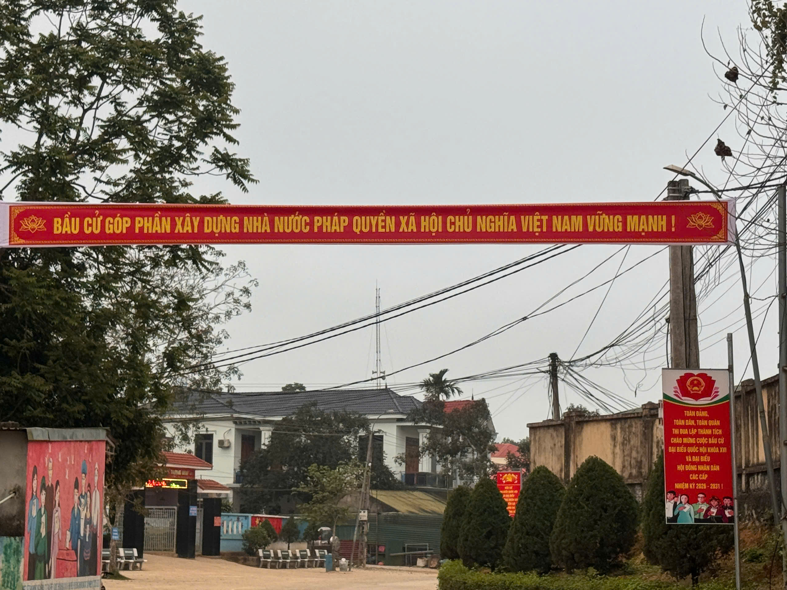 Anh-tin-bai
